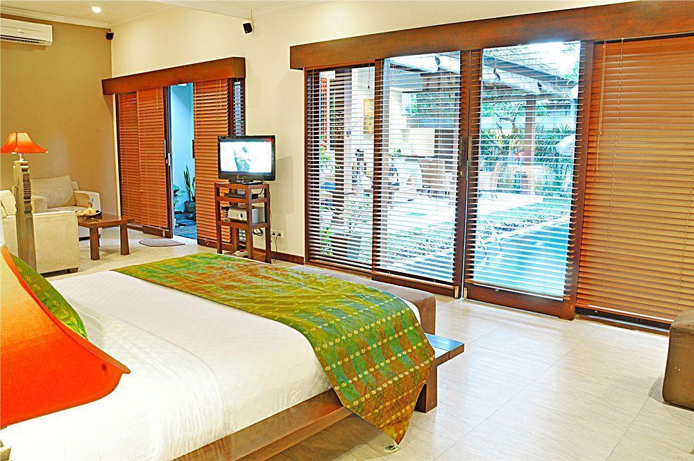 Villa Tulip Sanur Extérieur photo